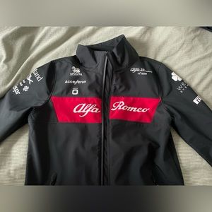 NWT Alfa Romeo F1 Grand Prix race team collection women’s soft shell jacket